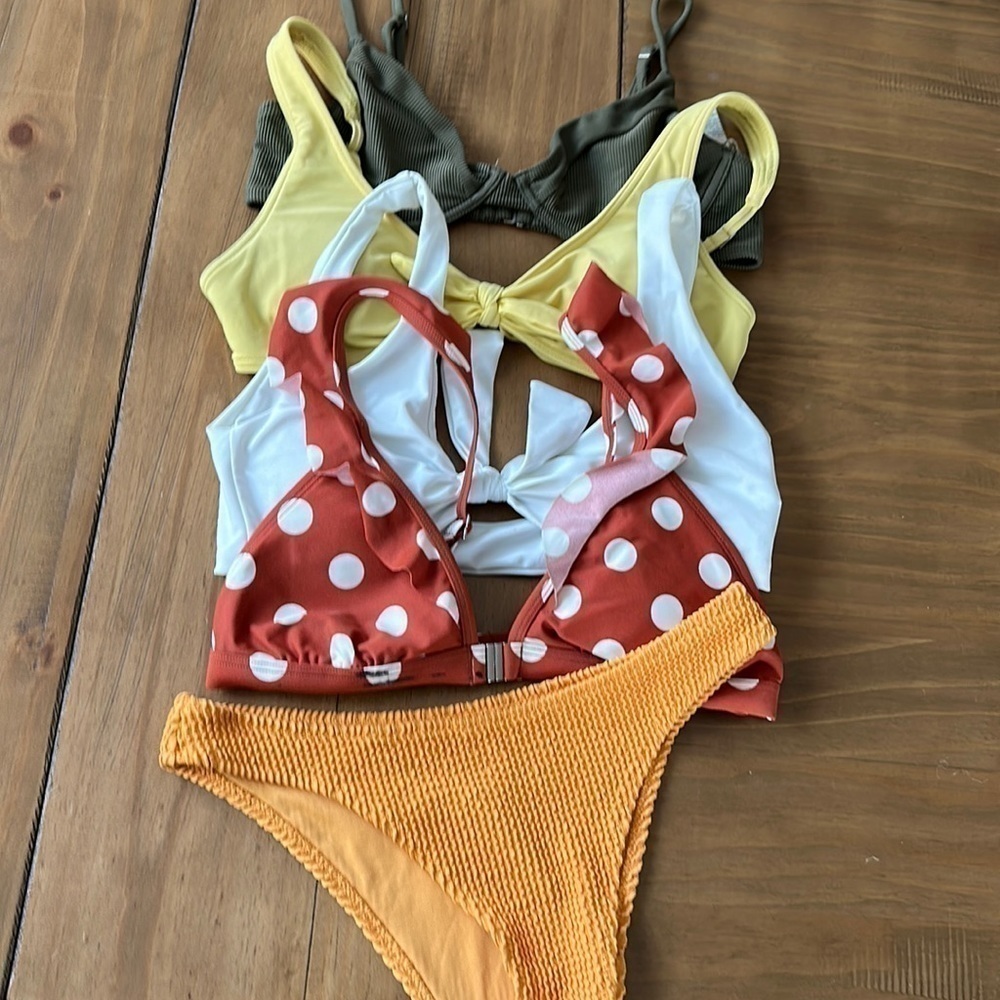 Bikini Bundle - Picture 2 of 14